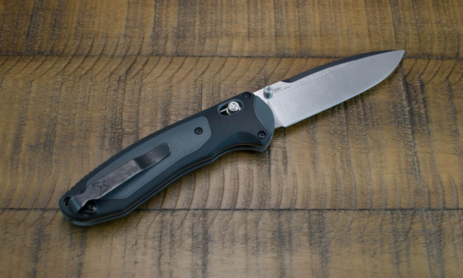 Benchmade Boost 590 folding knife eyes on.